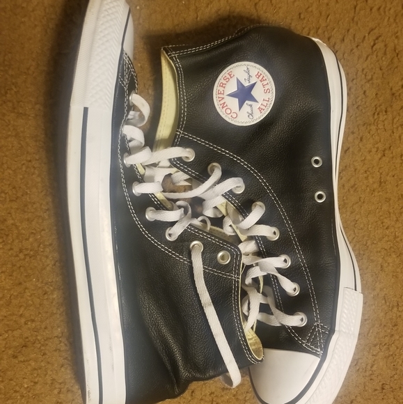 Converse - Picture 3 of 3